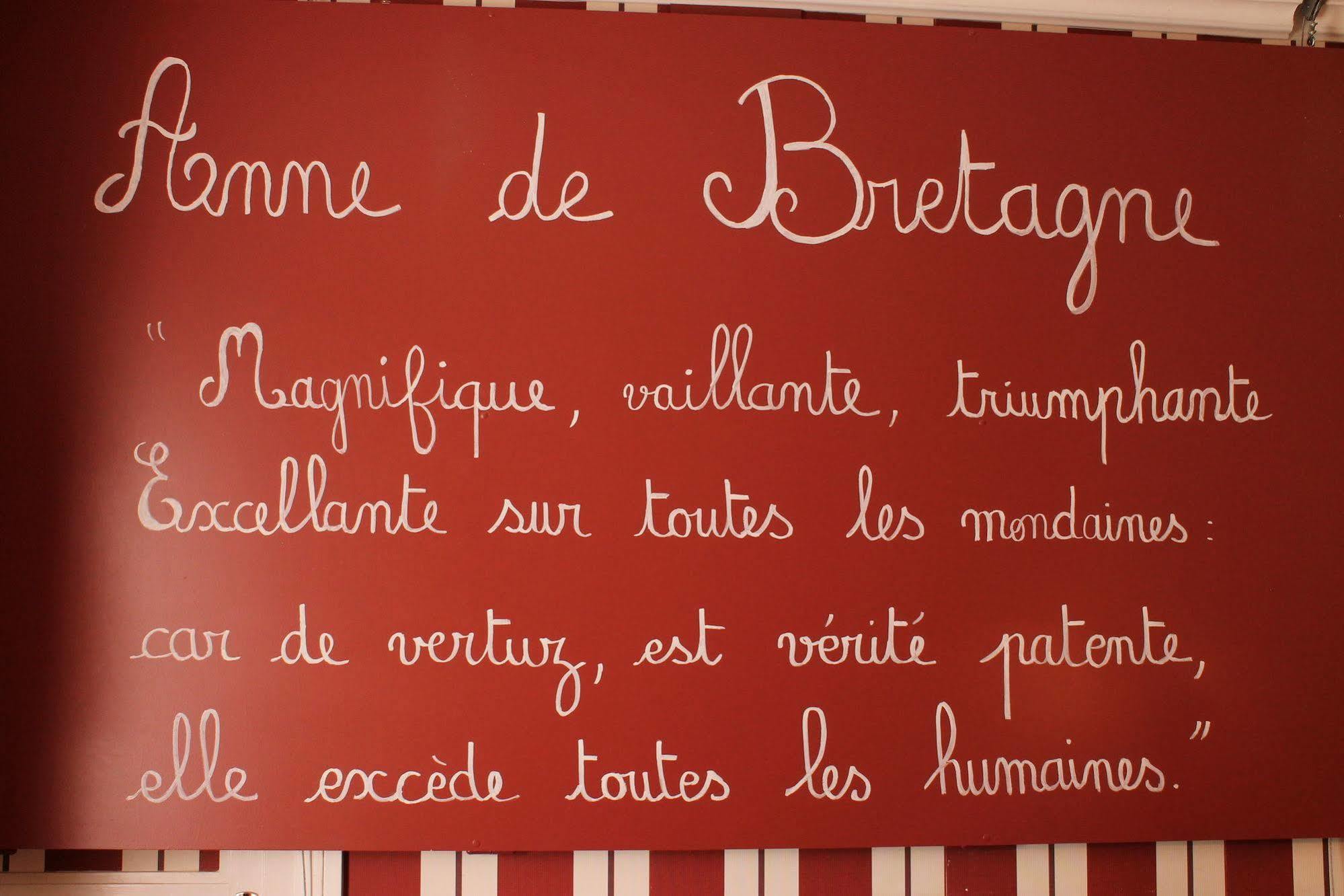 Hotel Anne De Bretagne Blois Exterior foto